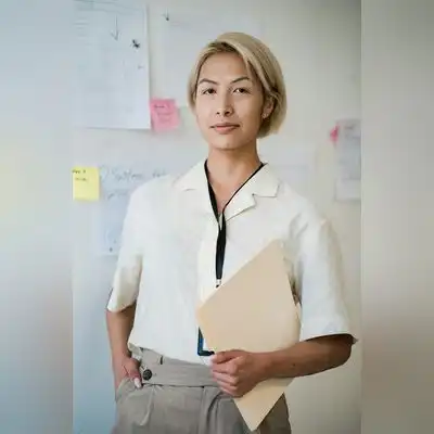 罗伟冰